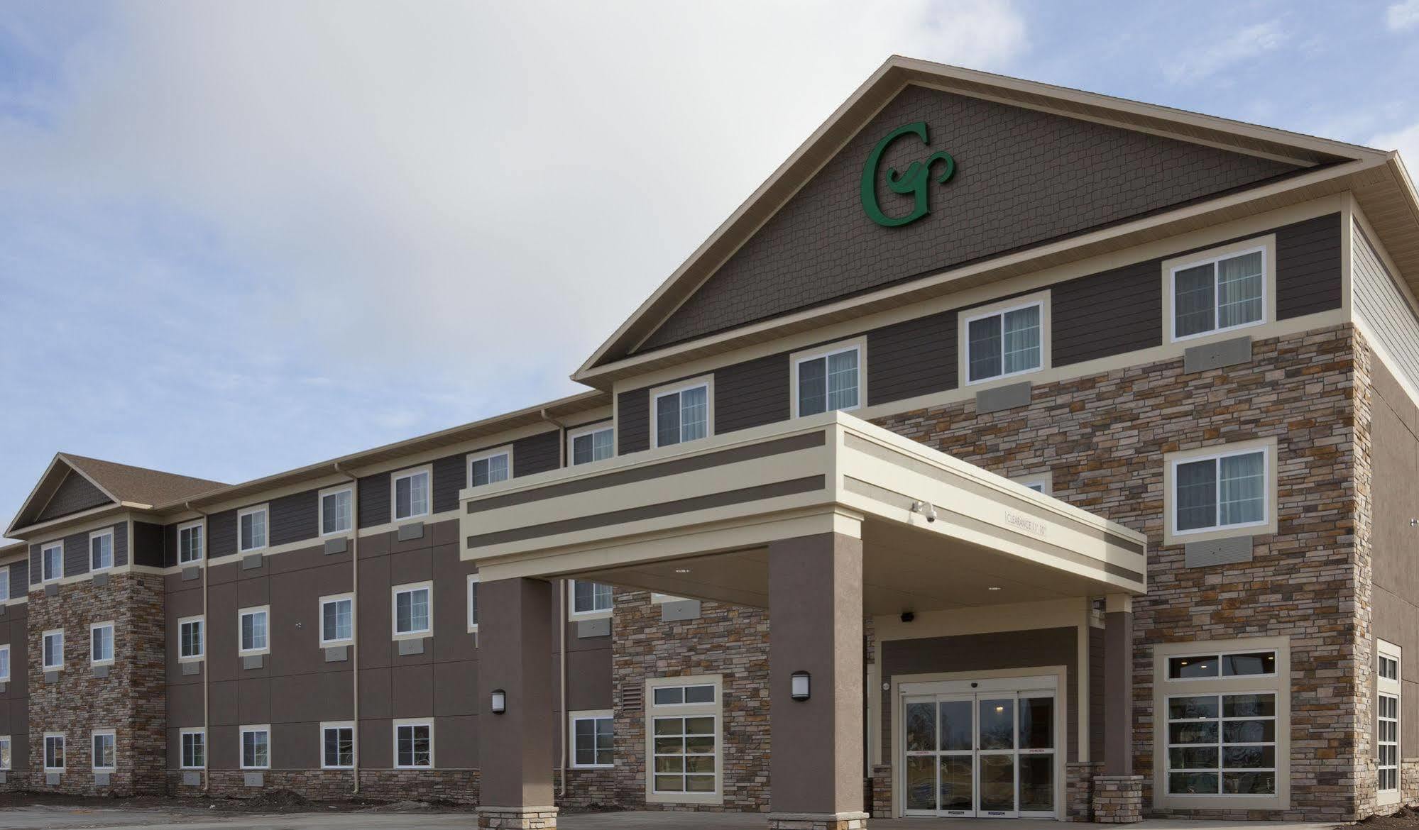 Grandstay Hotel & Suites Valley City エクステリア 写真